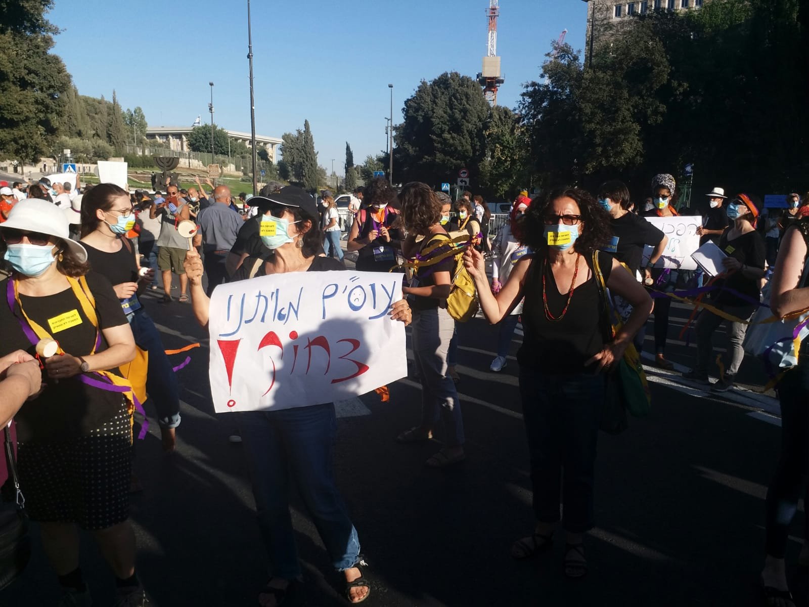 مظاهرات للعمال الإجتماعيين في القدس ورهط-7