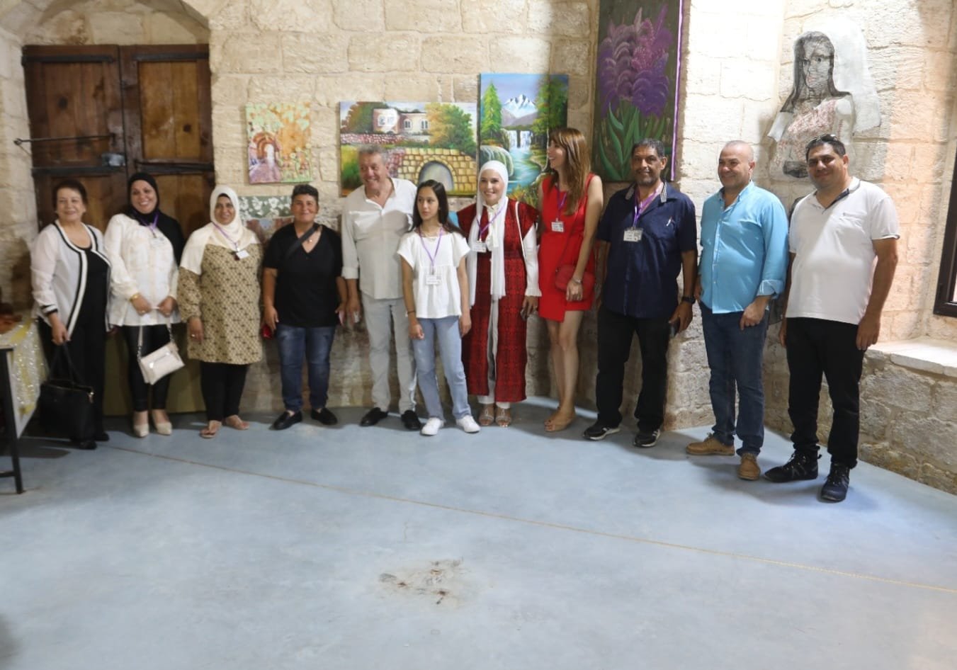 معرض فن تشكيلي "لمسات ابداعية" في جالري انماء في الناصرة-0