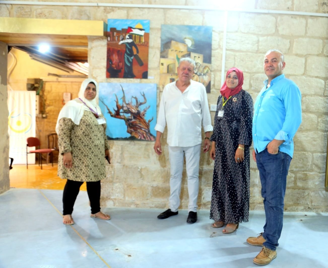 معرض فن تشكيلي "لمسات ابداعية" في جالري انماء في الناصرة-9