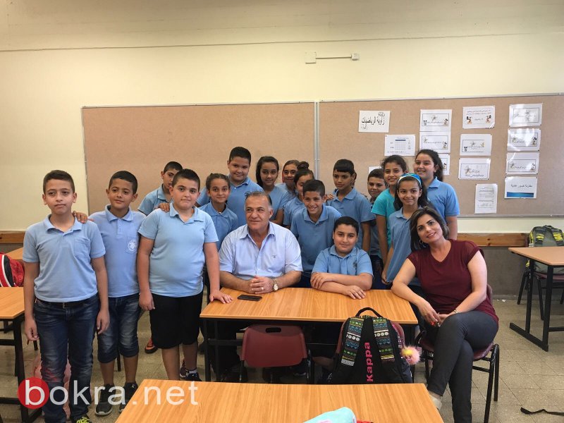 رئيس بلدية الناصرة وطاقم الجهاز التربوي يتفقدون مدرسة الكروم ومدرسة المجد-0
