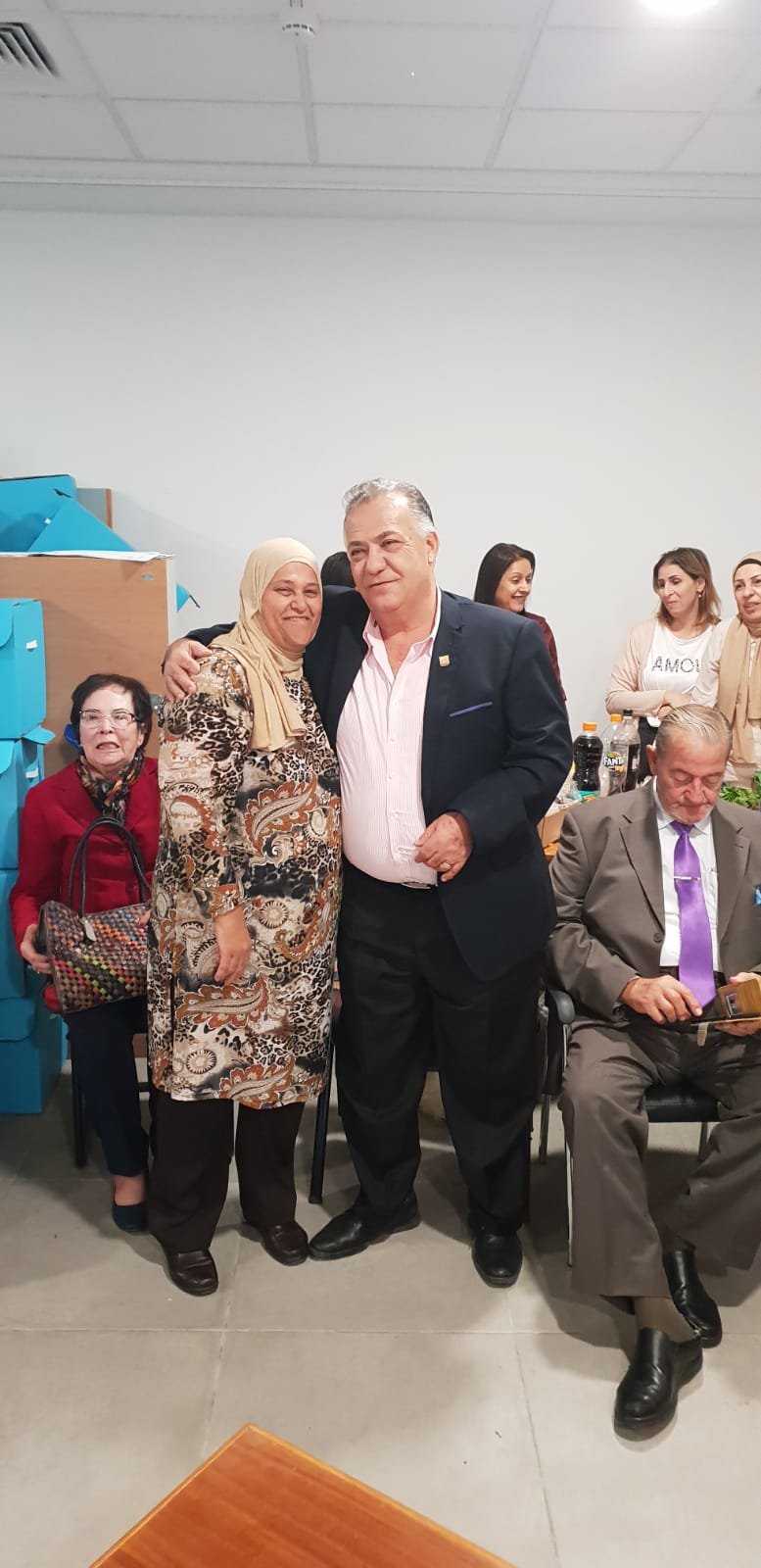 بلدية الناصرة تحتفل بالمسنين-11
