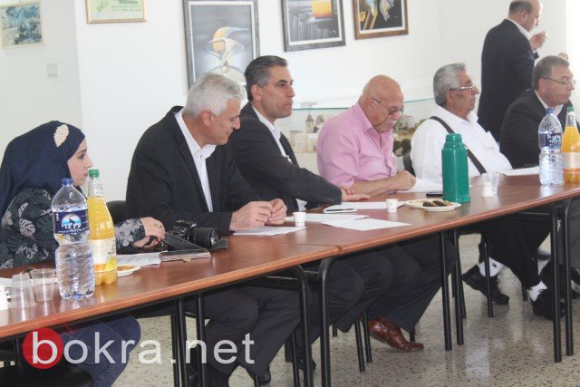قرارات وقضايا هامة باجتماع اللجنة القطرية في الناصرة اليوم-25