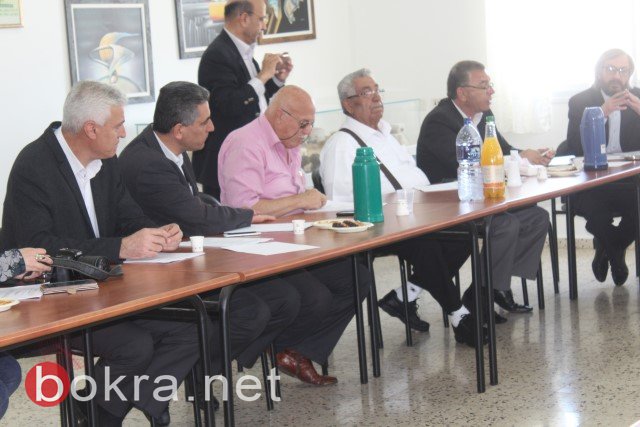 قرارات وقضايا هامة باجتماع اللجنة القطرية في الناصرة اليوم-31