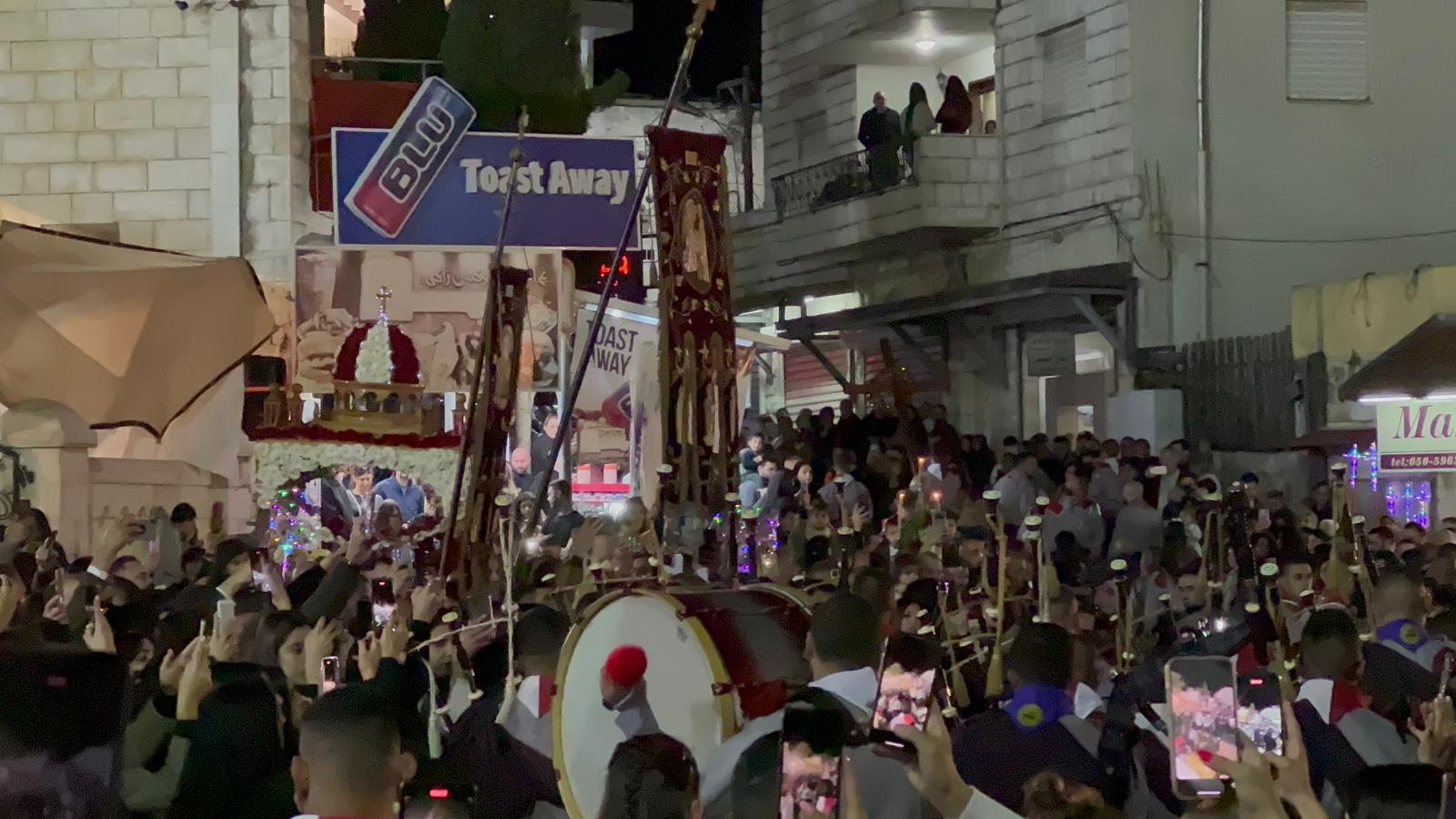 الناصرة: طائفة الروم تحتفل بالجمعة العظيمة وجناز المسيح-0