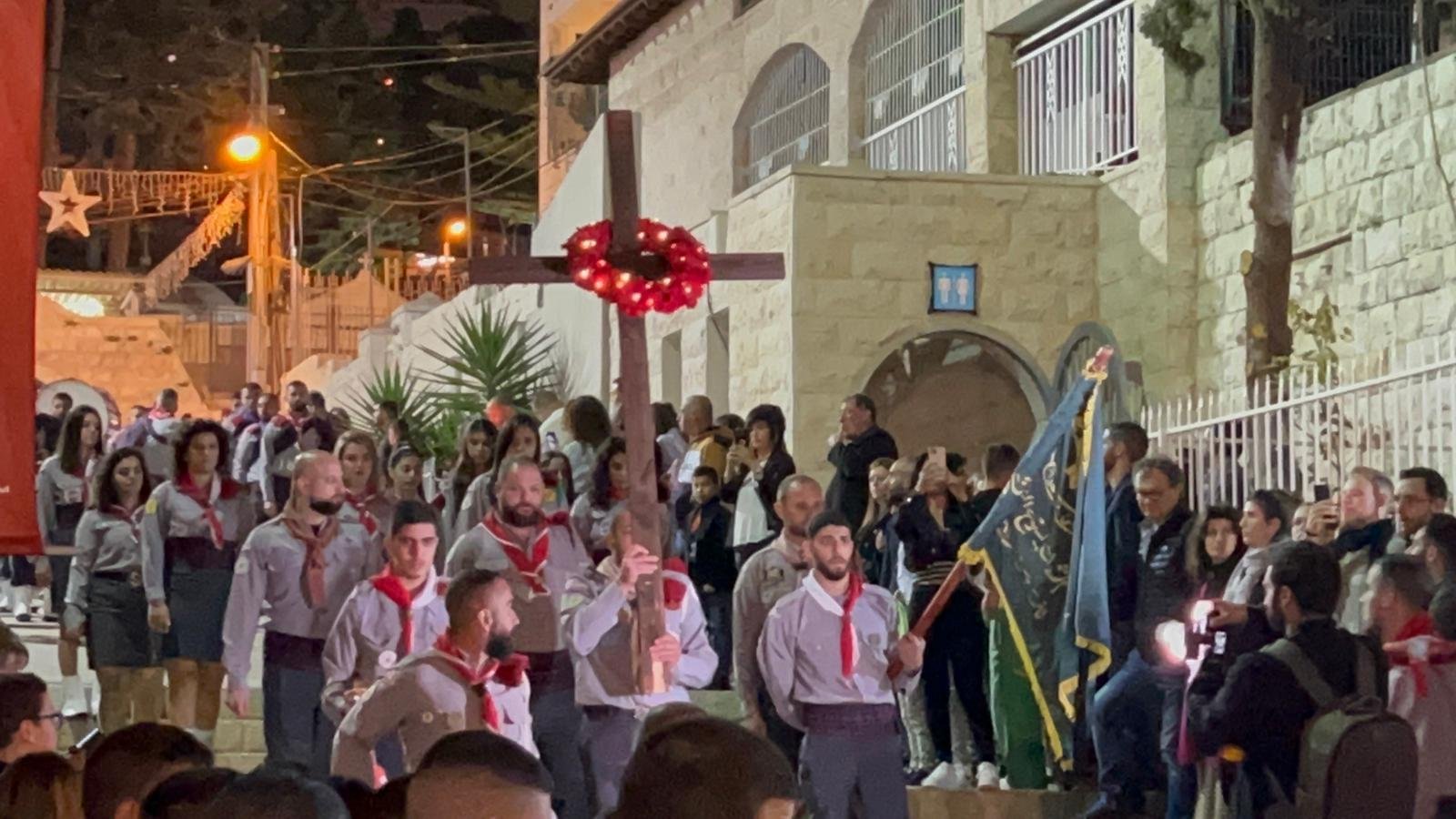 الناصرة: طائفة الروم تحتفل بالجمعة العظيمة وجناز المسيح-1