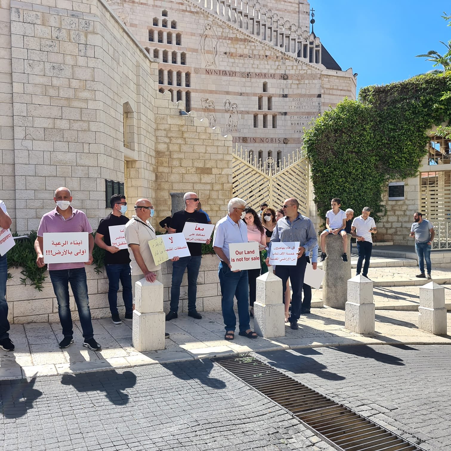 الناصرة: أبناء رعية اللاتين يتظاهرون ضد صفقات بيع الأراضي-3