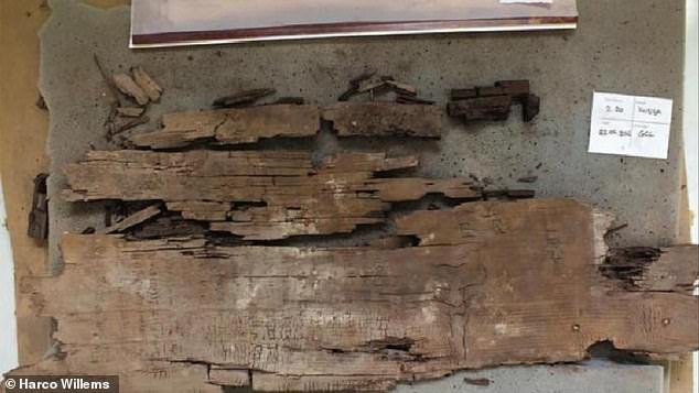 أقدم خريطة في التاريخ.. نقوش على تابوت من 4 آلاف عام لرحلة الفراعنة بعد الموت-1