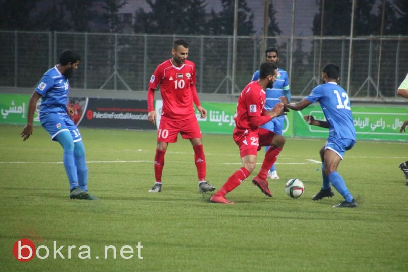 المنتخب الفلسطيني يهزم المالديف بثمانية ويحتفل مع "الدحية" .. فيديو وصور-0