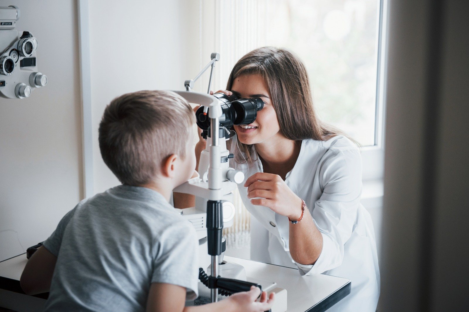 جمعية "رؤوت" ..شهر التوعية لصحة العين عند الأطفال-2