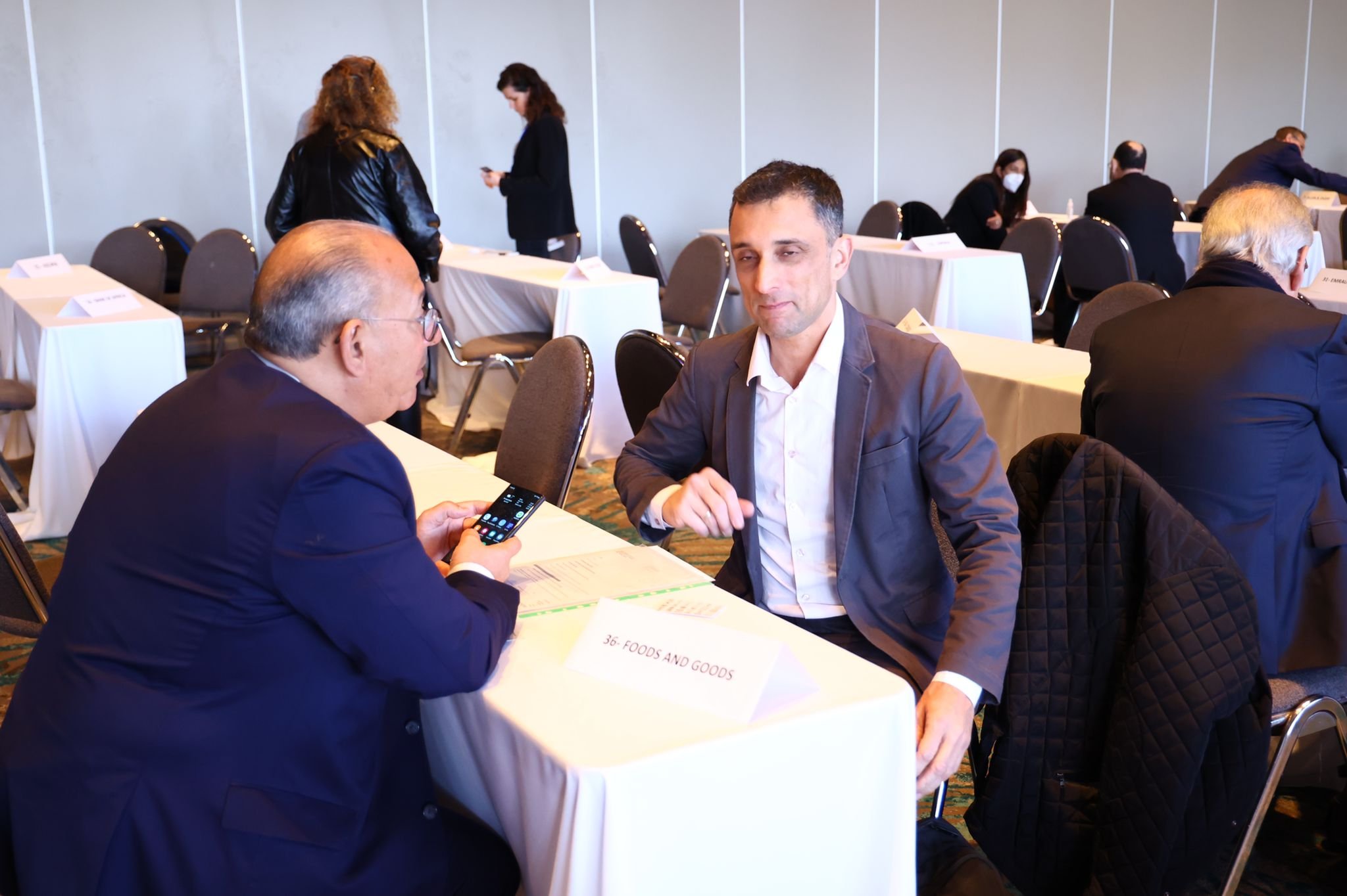 خلال لقاء بين رجال اعمال إسرائيليين ومغاربة - الوزير فريج: أقمنا منتدى لرجال الأعمال لبحث سبل التعاون الاقتصادي بين البلدين-9