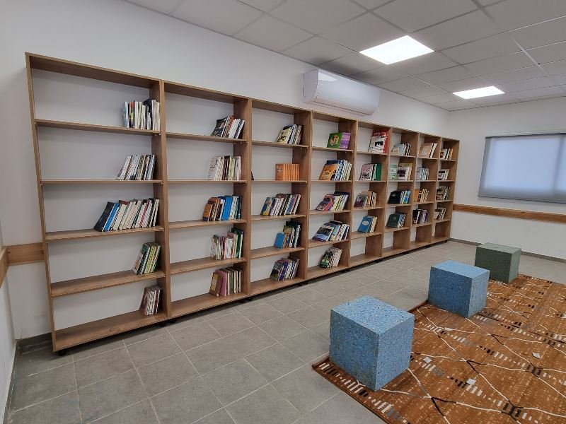 إقامة أول مكتبة لخدمة أهالي وطلاب قرية رُخمة غير المعترف بها في النقب-8