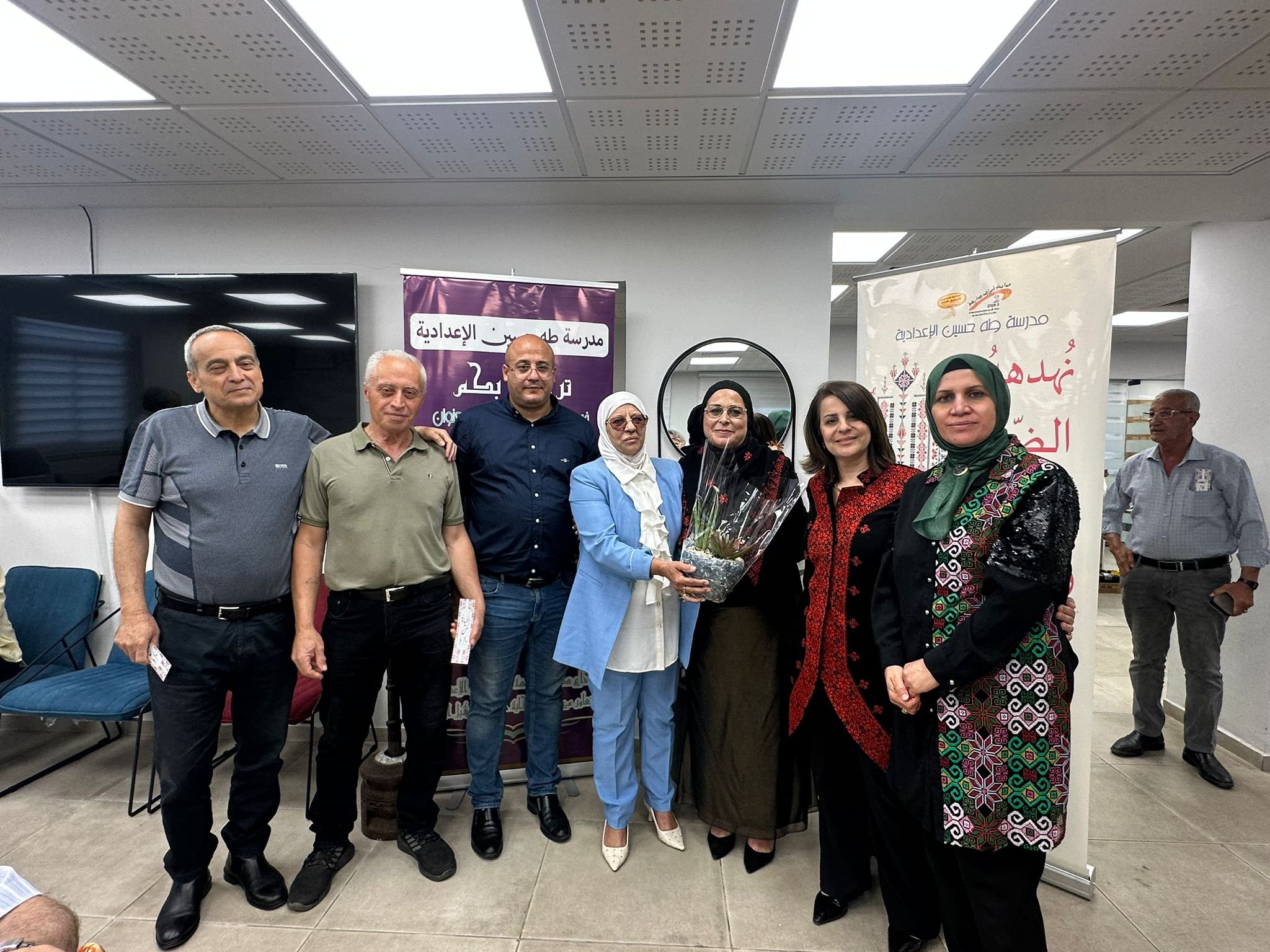 "الاتحاد العام للكتاب الفلسطينيين – الكرمل 48" يساهم في إحياء يوم اللغة العربية والتراث في "مدرسة طه حسين الإعدادية" في سخنين-4