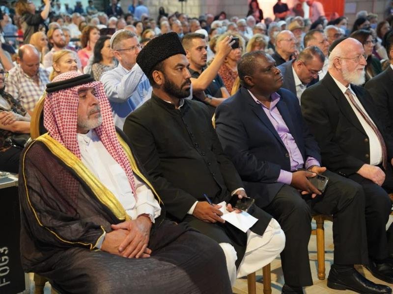 الجماعة الأحمدية تختتم اليوم الأول لجلستها السنوية في حيفا-12