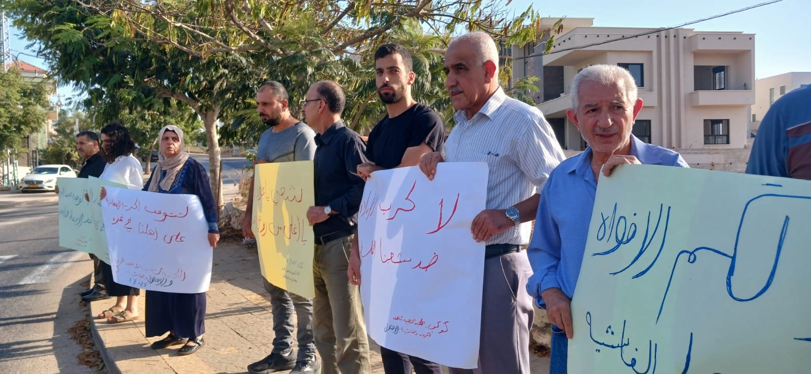أهالي كوكب ابو الهيجاء يتظاهرون رفضًا لحرب الإبادة والتجويع في غزة-5