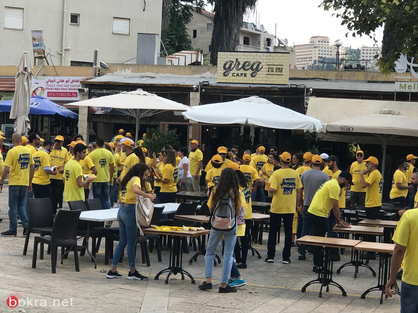 وليد عفيفي وداعموه يوزعون المناشير الانتخابية في شوارع الناصرة-12