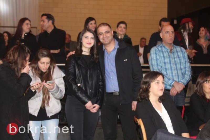 ساهر عوكل خلال حفل استقباله يعلن عن تبرعه بنصف الجائزة لمركز سرطان الأطفال في لبنان-64