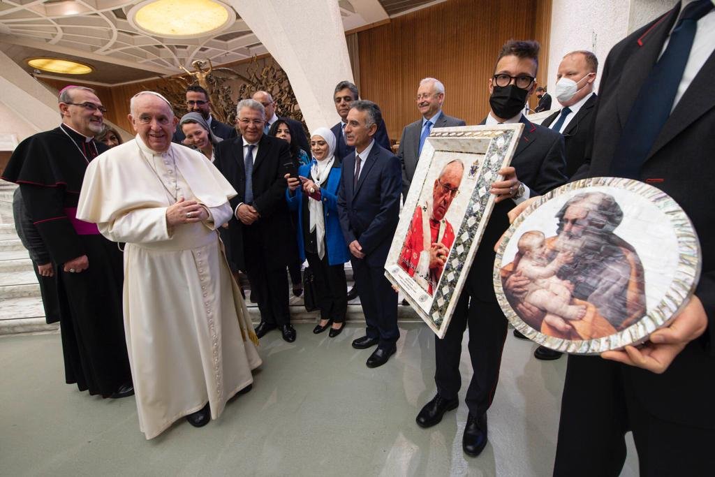 "زيارة تاريخية لرئيس جامعة القدس لبابا الفاتيكان"-3