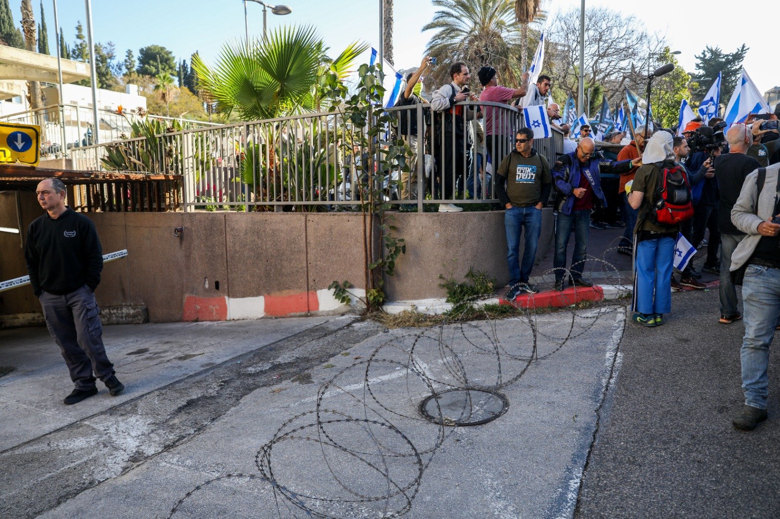 اعتقالات في مظاهرة تل أبيب بعد اغلاق شارع أيالون-3