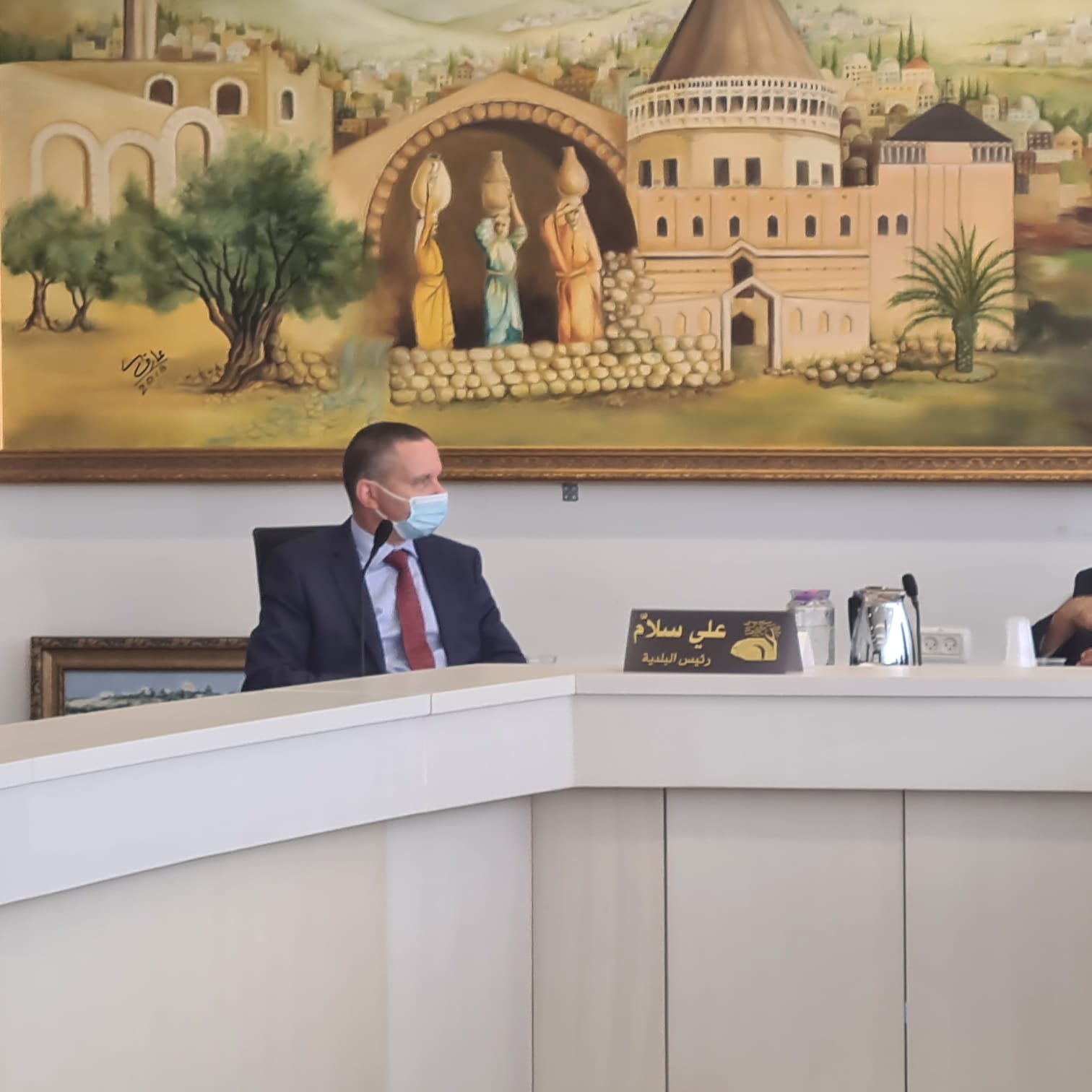 وزير العلوم والتكنولوجيا يزهار شاي في زيارة لبلدية الناصرة للاطلاع على احتياجات التكنولوجية للمدينة-3