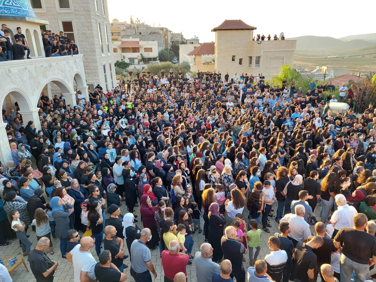 ديرحنا تنتفض ضد الجريمة: المئات منددين بقتل جهاد حمود-3