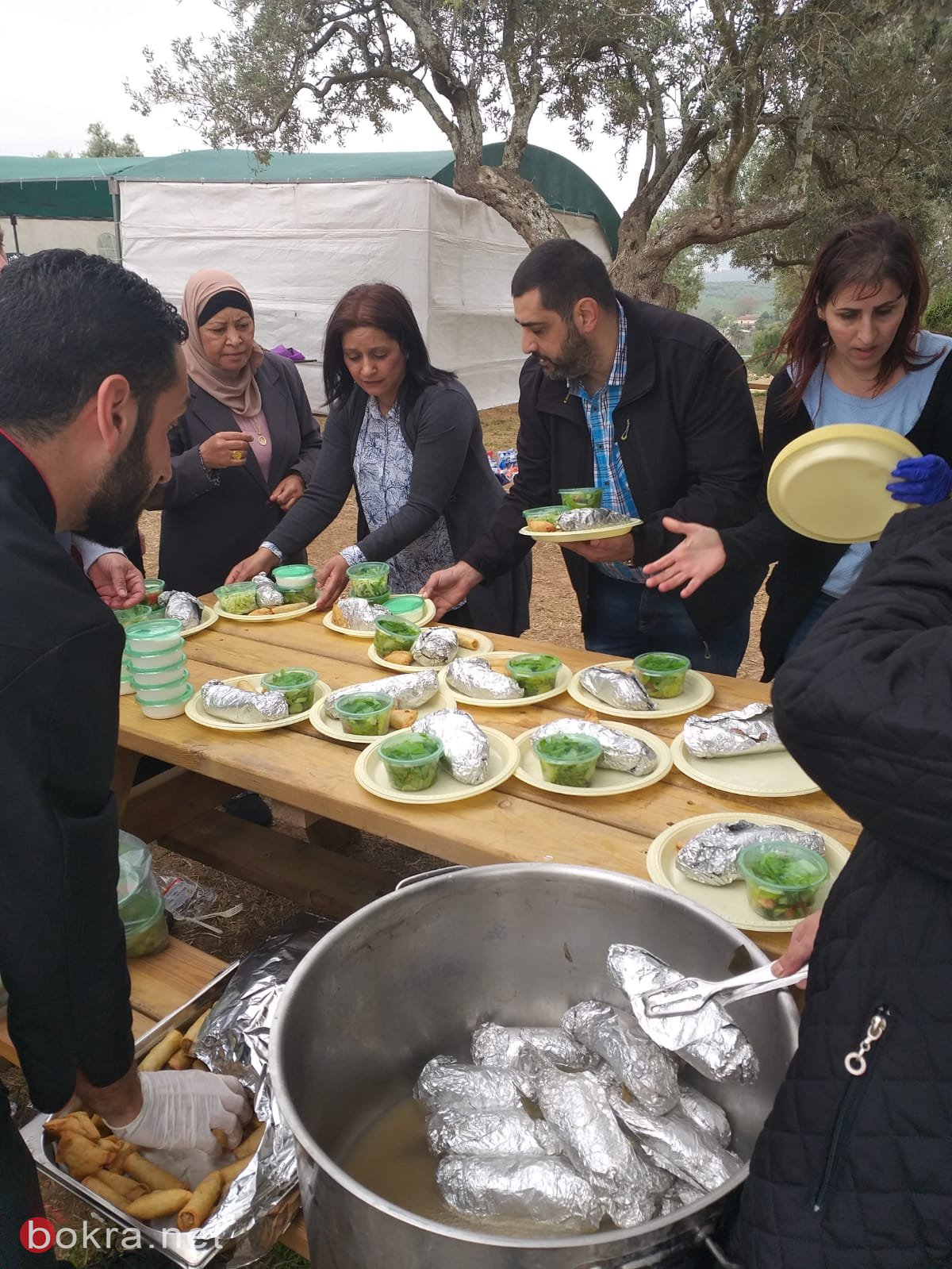 تحت رعاية بلدة الناصرة ورئيسها المسنين يقضون يوما رائعاً بين أحضان الطبيعة-4