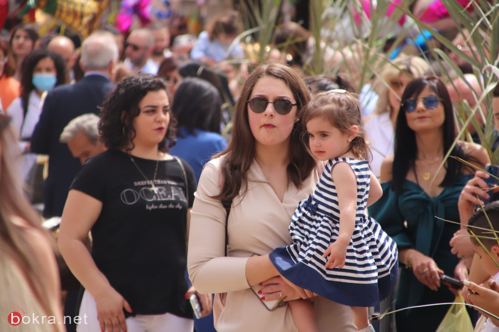 الناصرة : اجواء احتفالية بمسيرة أحد الشعانين بكنيسة البشارة للروم الأرثوذكس-15