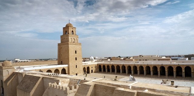 في العالم العربي مساجد تحف معمارية-3