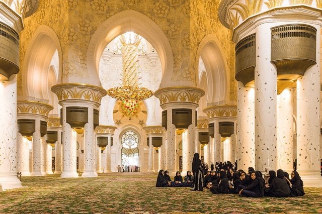 في العالم العربي مساجد تحف معمارية-10