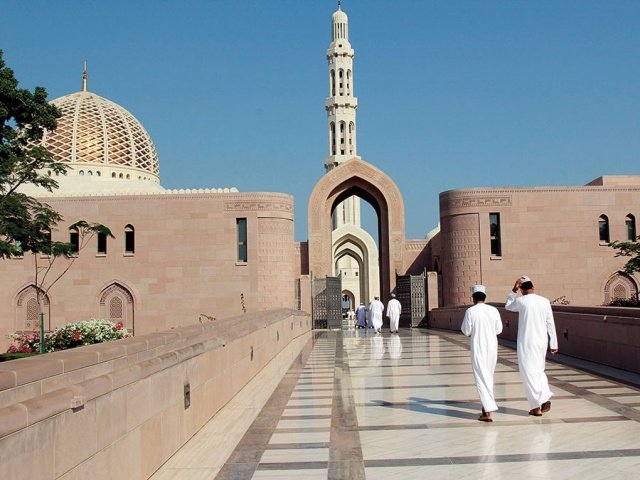 في العالم العربي مساجد تحف معمارية-14