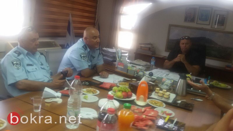 اجتماع هام في مجلس الشبلي مع قيادة الشرطة في منطقة المروج-9