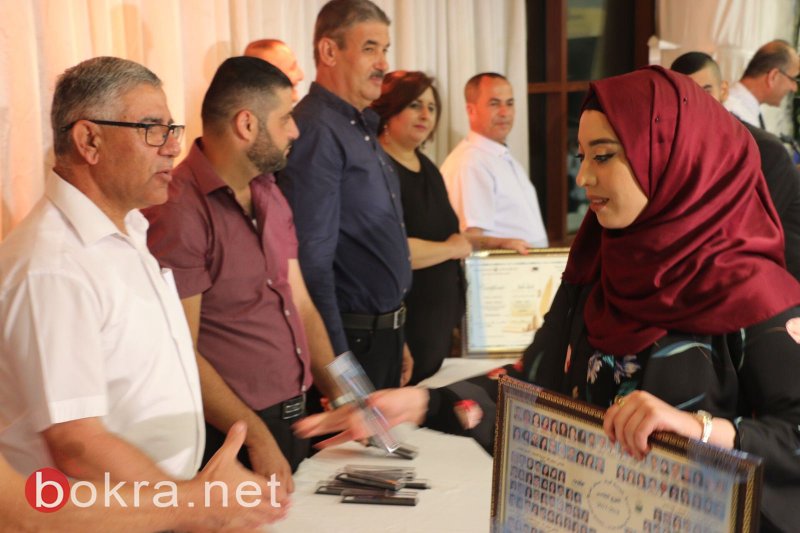 بستان المرج الشاملة تحتفل بتخريج فوج جديد من طلابها-89