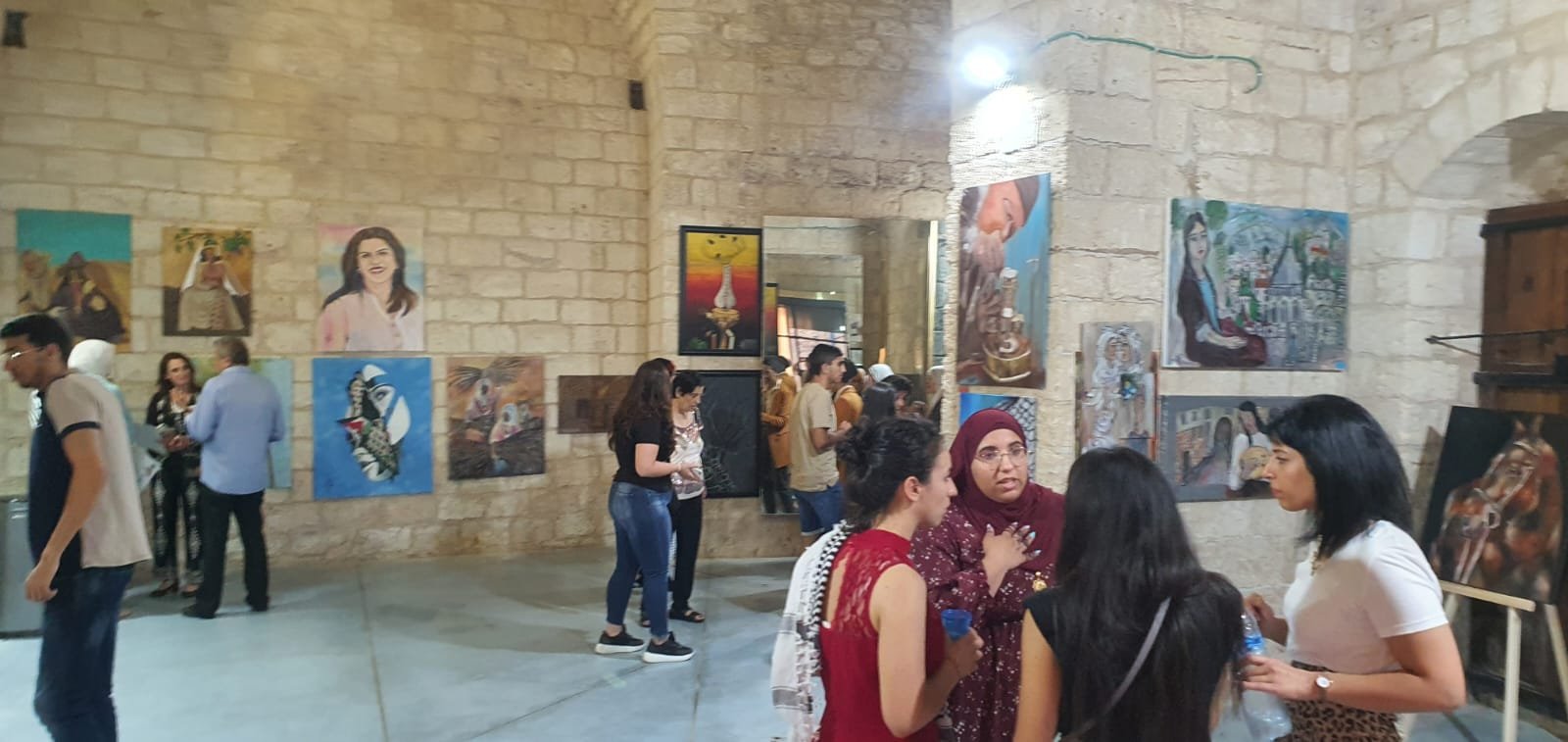 الناصرة: معرض "عتبة السوق" يعكس معاناتنا بصمت-12
