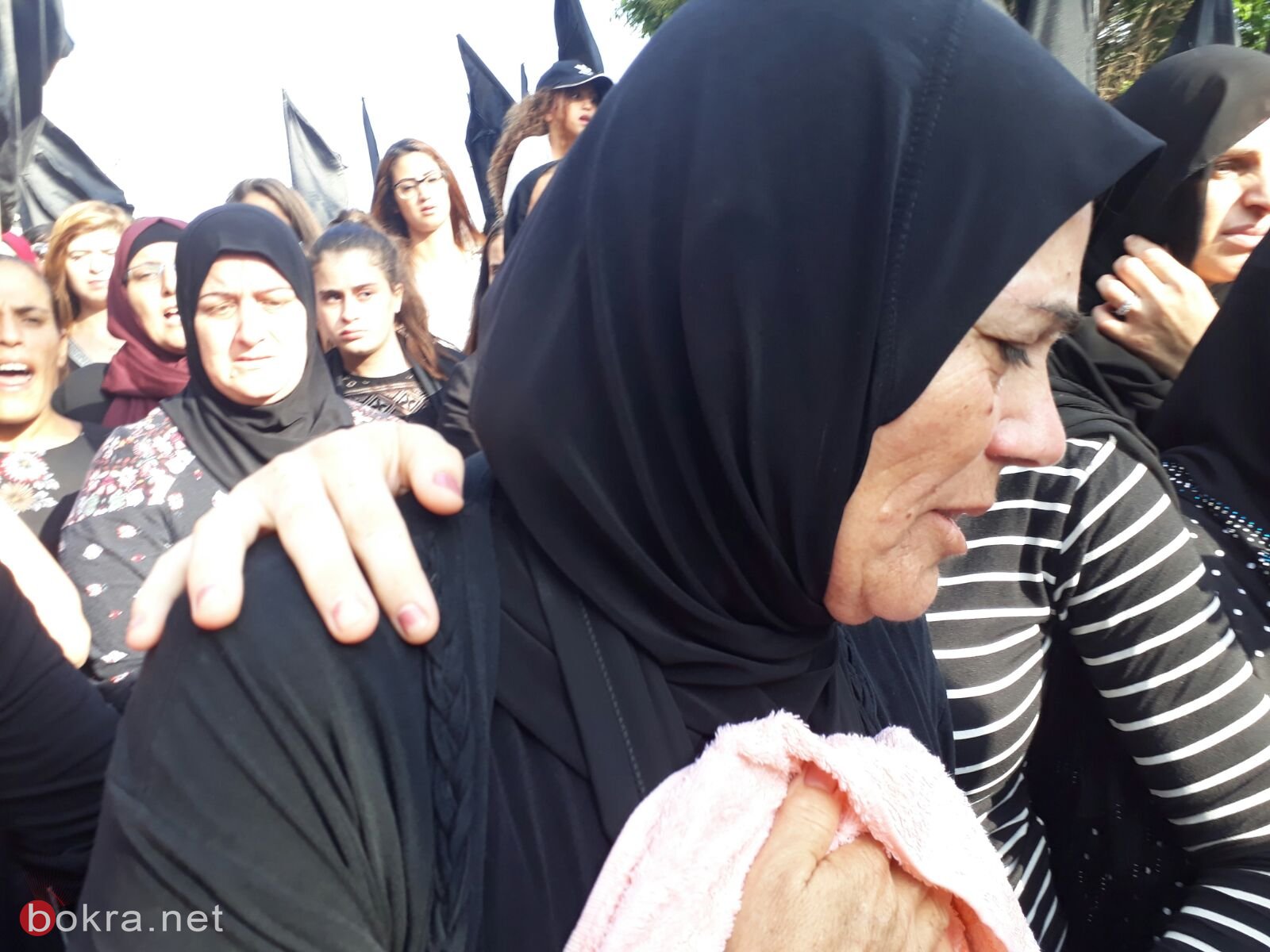 صراخ نساء ودعاء ام ثاكل في مظاهرة مجد الكروم امس ضد العنف-5