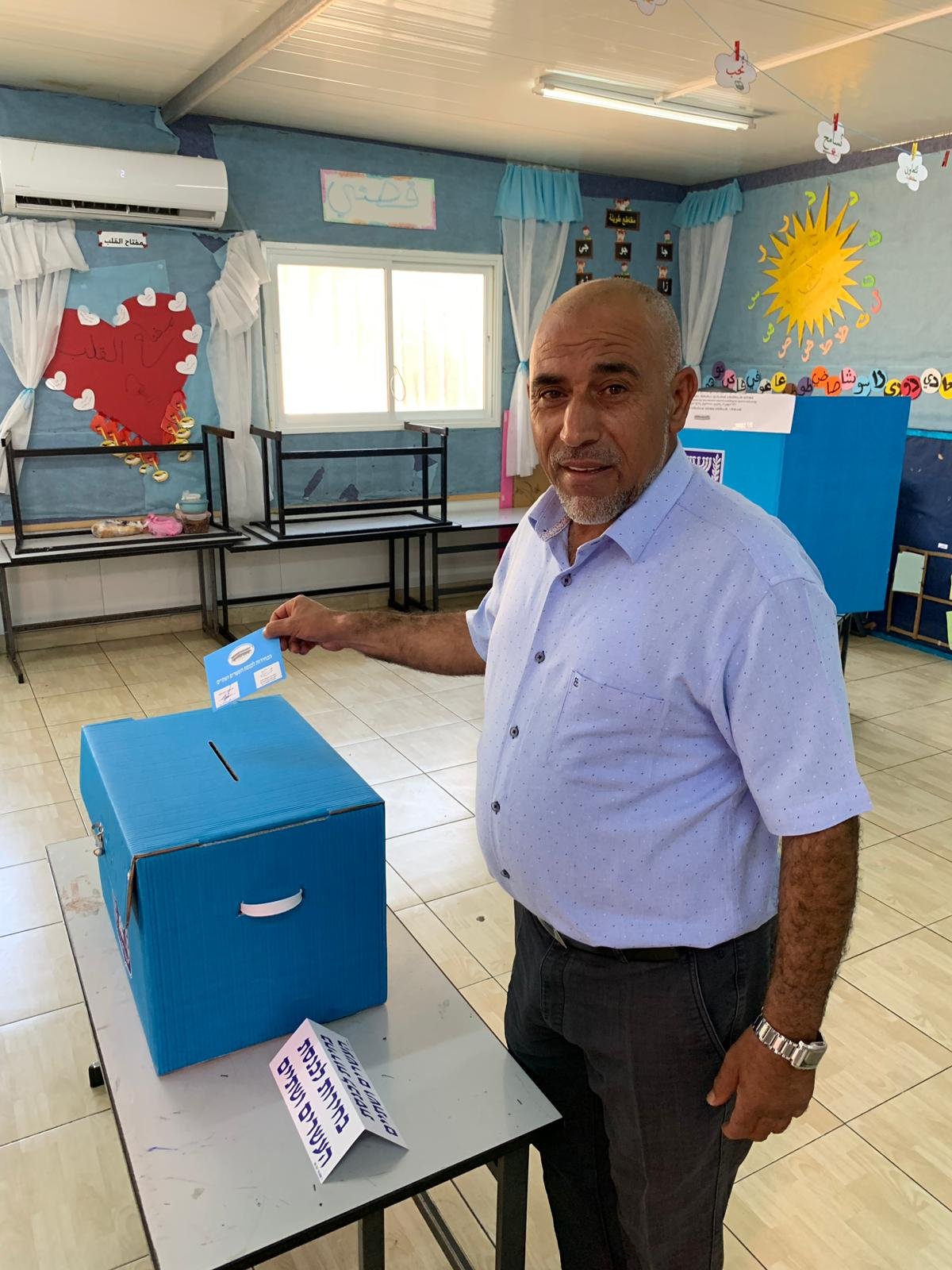 المرشحون العرب وقيادات الاحزاب يدلون بأصواتهم ويشددون على أهمية التصويت-10