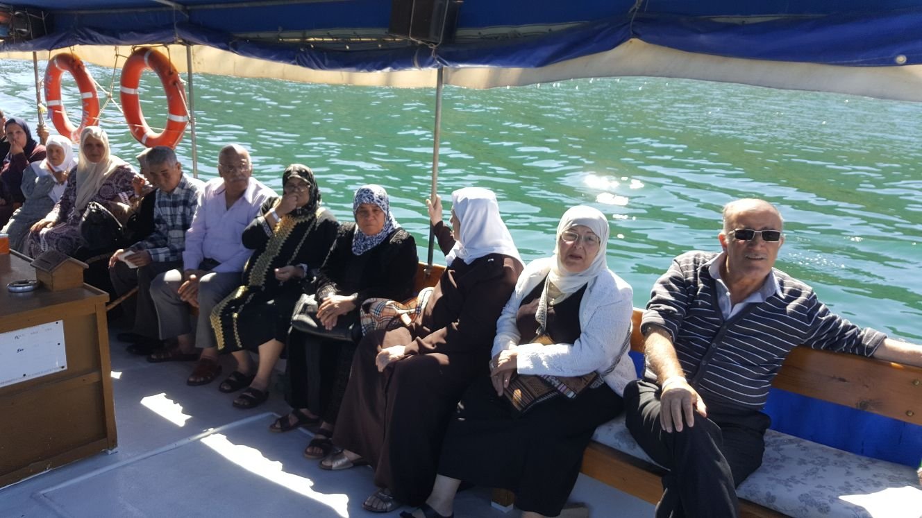 بلدية الناصرة تخصص رحلة ترفيهية لعدد من مسني المدينة الى تركيا-0