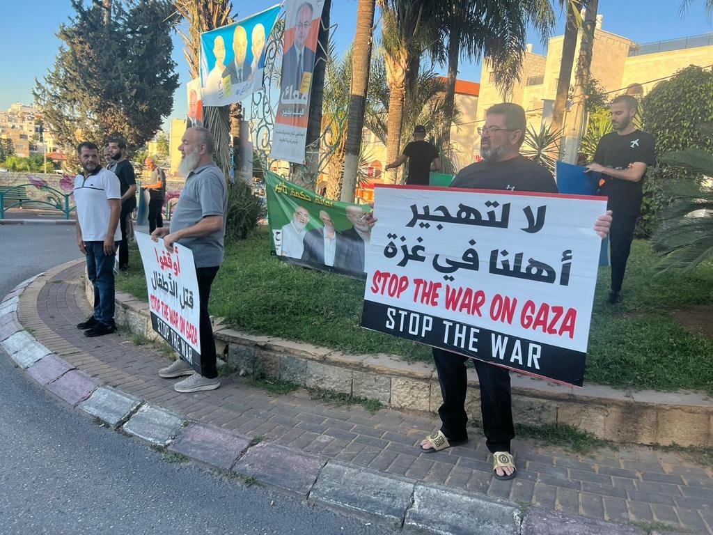 الطيبة تنظم مظاهرة تضامنية مع غزة-4