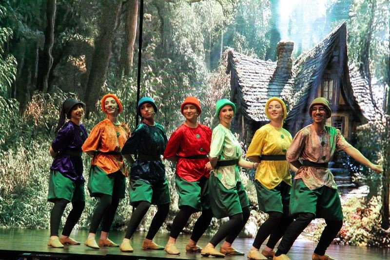 فرقة سلمى يتهددها خطر الإغلاق بعد 50 عامًا من العطاء..فريال خشيبون تتحدث لبكرا-7