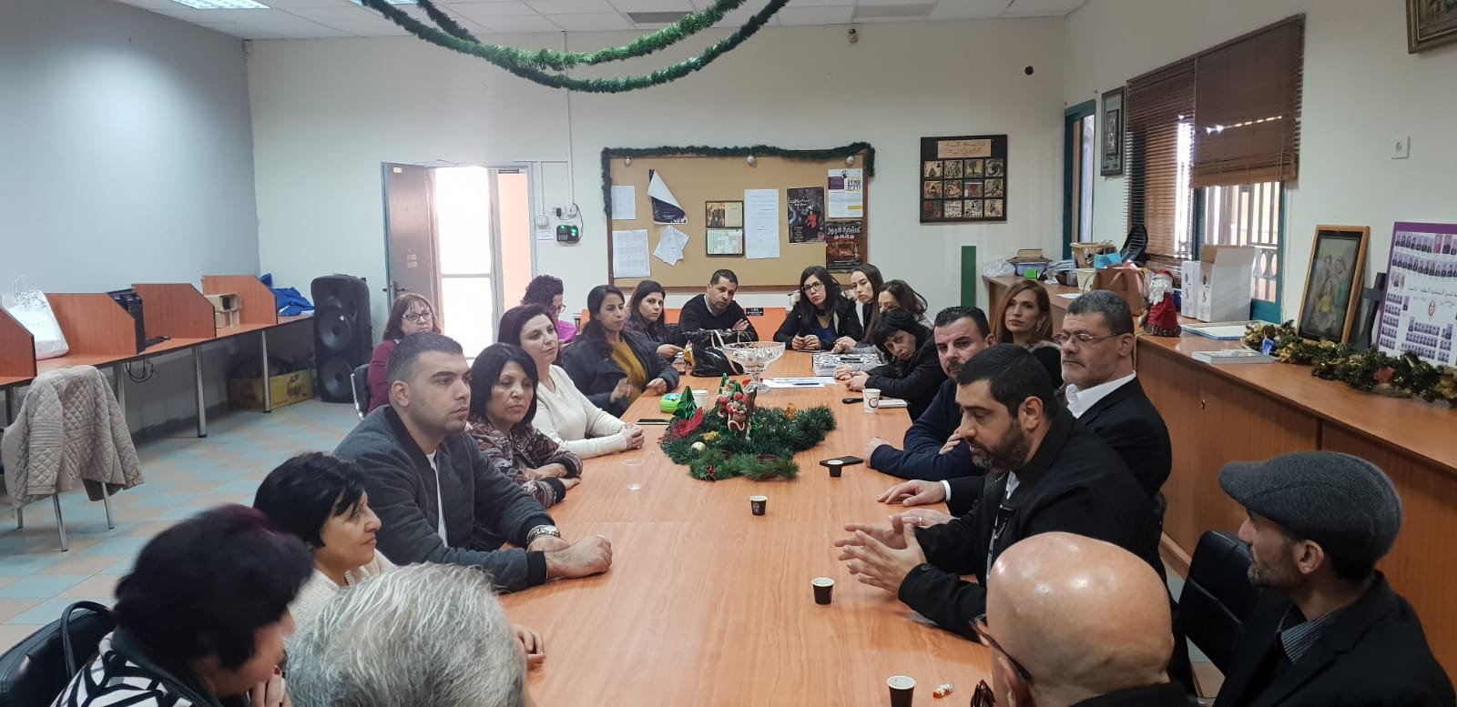 نواب رئيس بلدية الناصرة يزورون المؤسسات الأهلية بمناسبة العيد-4