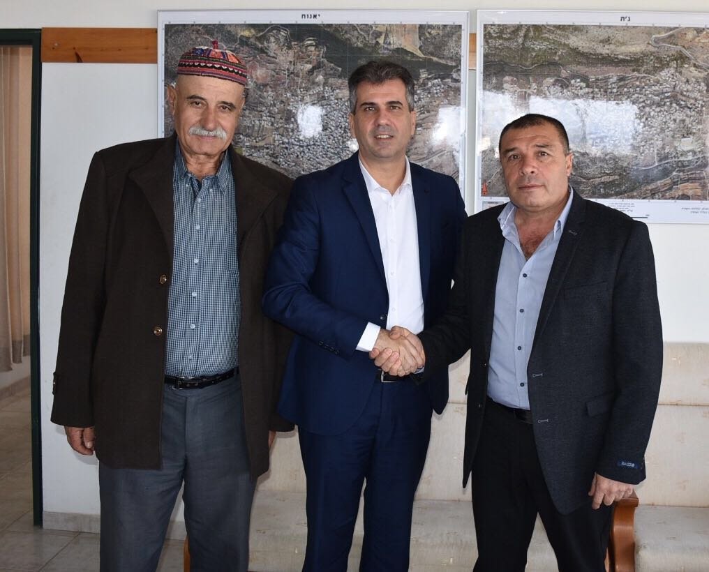 وزير الاقتصاد الي كوهن في زيارة لدعم المناطق الصناعيّة يانوح جت ودير الأسد-1