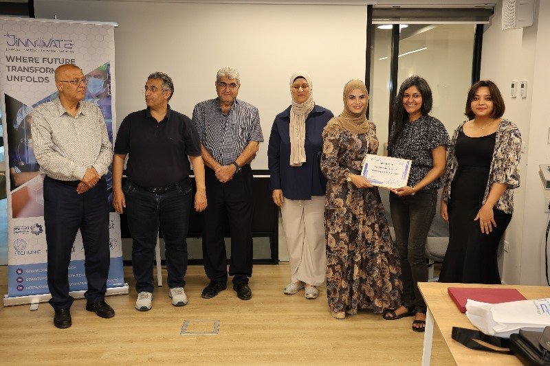 مركز جينوفيت يحتفل بتخريج دورة اللغة العبرية – المصطلحات الطبية للكوادر الطبية والصحية بالقدس الشرقية-3