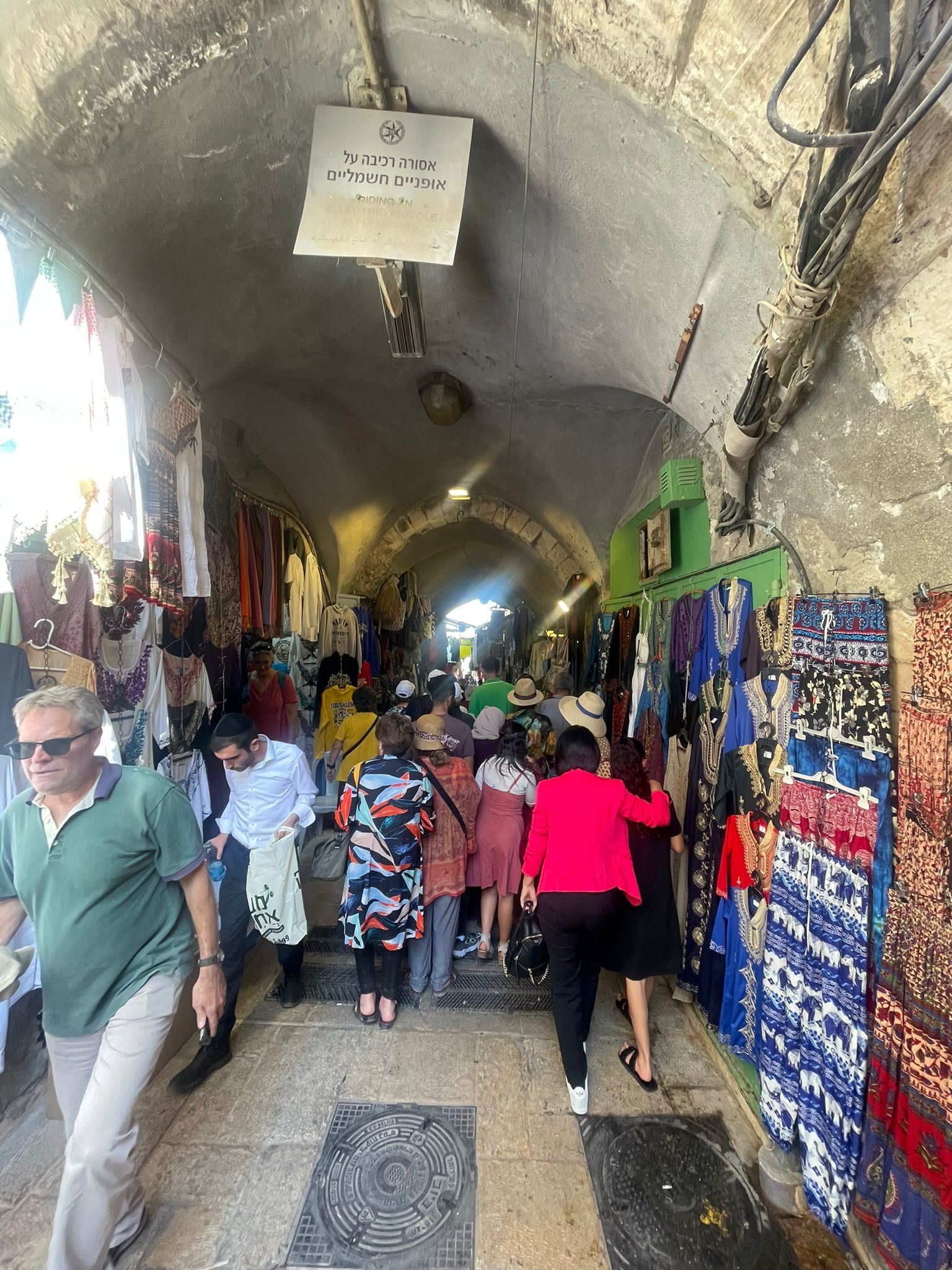 اقبال ملحوظ على السياحة الدينية في القدس الشرقية-4