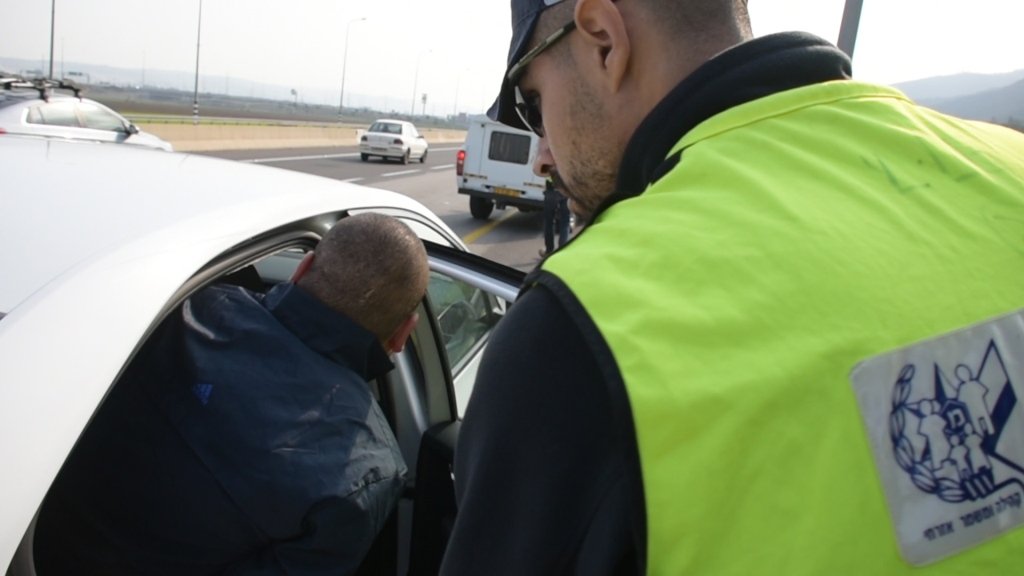 ضبط خلية لسرقة السيارات واعتقال 12 مشتبهًا من الناصرة وجنين-1