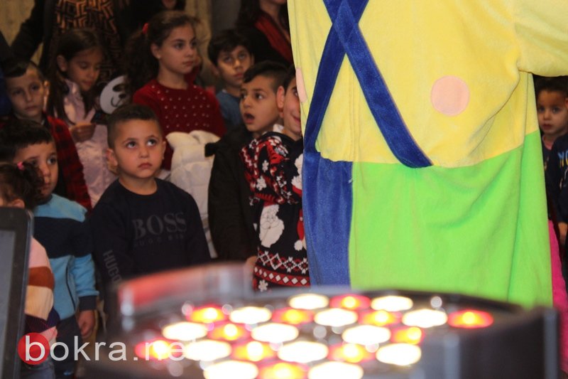 السكان العرب يحتفلون بالميلاد في كريسماس ماركت نتسيرت عيليت‎-26