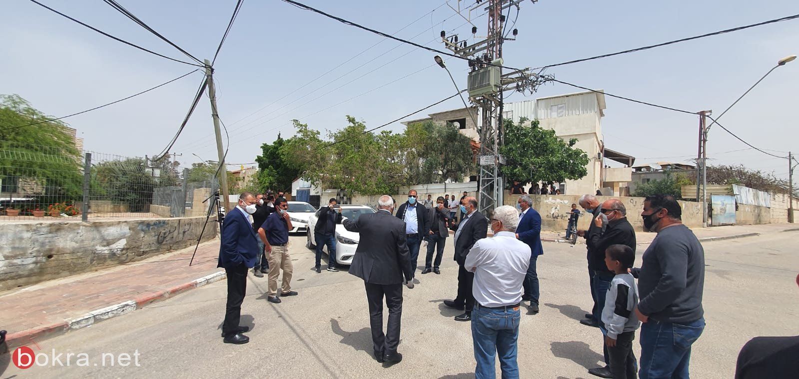 لجنة مكافحة العنف برئاسة د. منصور عباس تنعقد في رهط وتقوم بجولة ميدانية في حي التقوى-4