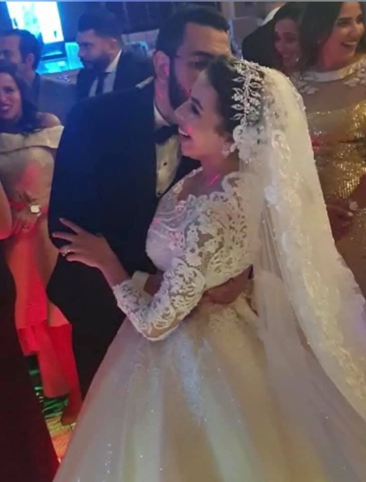 باسل خياط يفاجئ معجبة في حفل زفافها-0