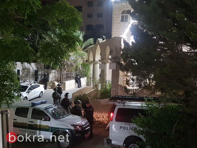 الشرطة تقتحم مسجد الفاروق بأم الفحم ومنزل إمامه، وتعتقل الإمام-23