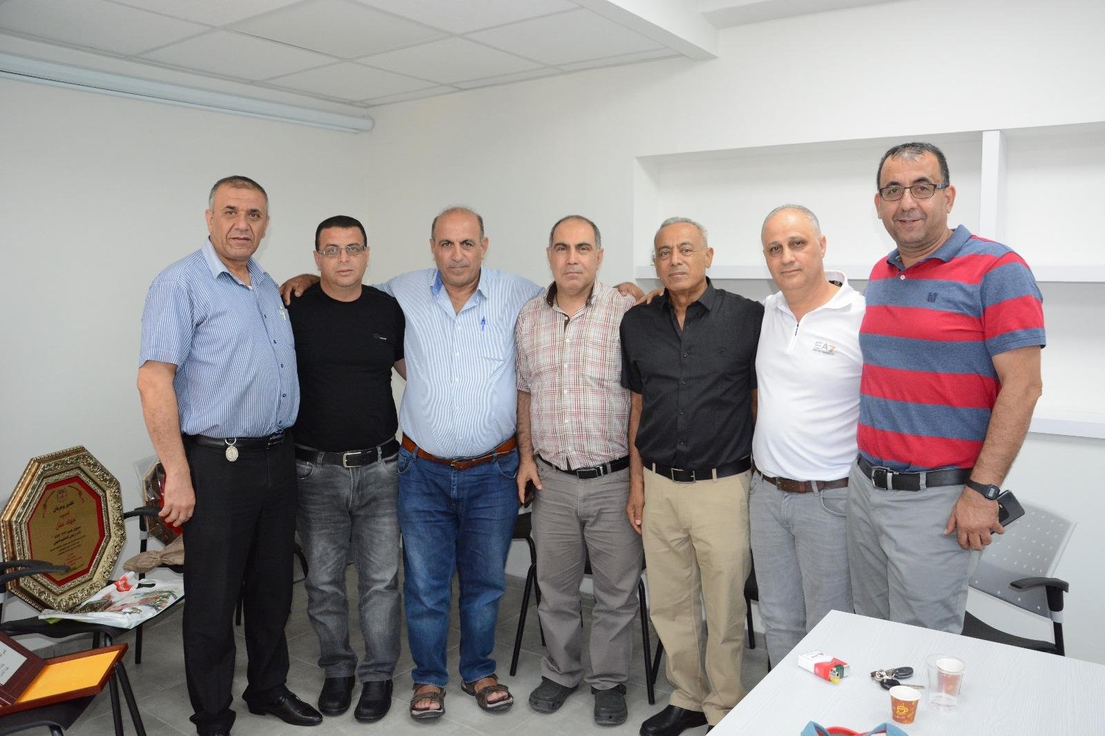مجلس عمال لواء الناصرة يعقد جلسة سكرتارية خاصة لتكريم النقابي الجبهوي جهاد عقل .\-1