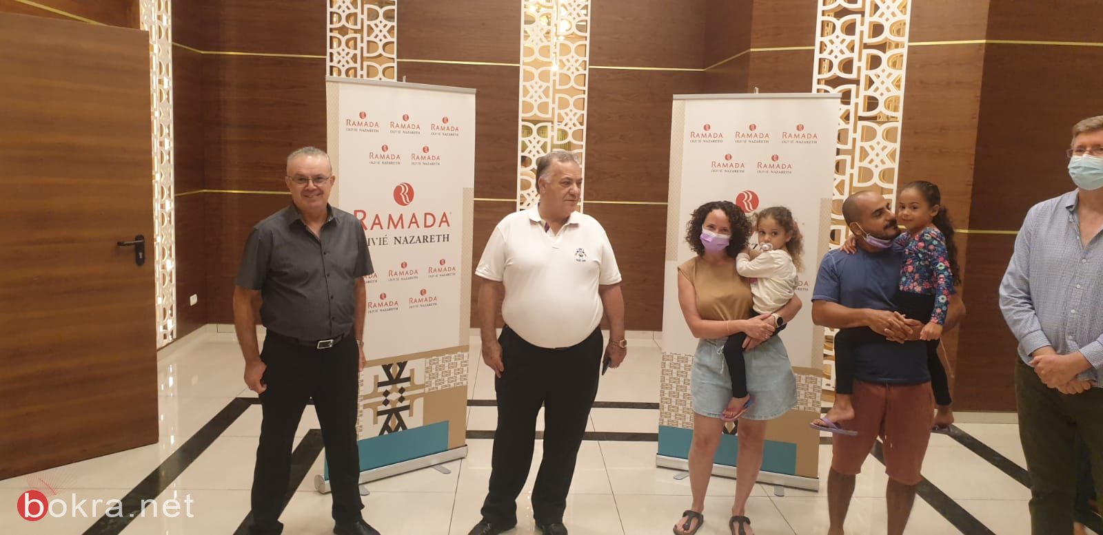 رئيس بلدية الناصرة يلتقي العائلات المتضررة ويكرم أصحاب الفنادق-7