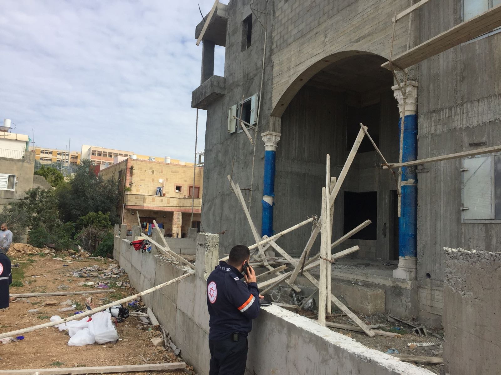 مصرع عامل من غزة في ورشة للبناء في طمرة-0