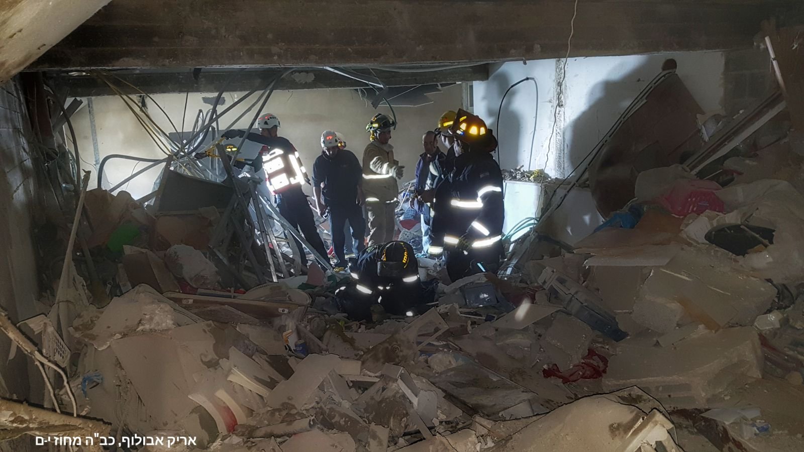 القدس: اصابتان ومصرع شخص نتيجة لانفجار اسطوانة في مبنى سكني -2